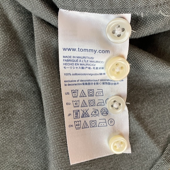 Tommy Hilfiger Men’s Grey 💯 Cotton Button Up Shirt Size Large - Picture 4 of 5